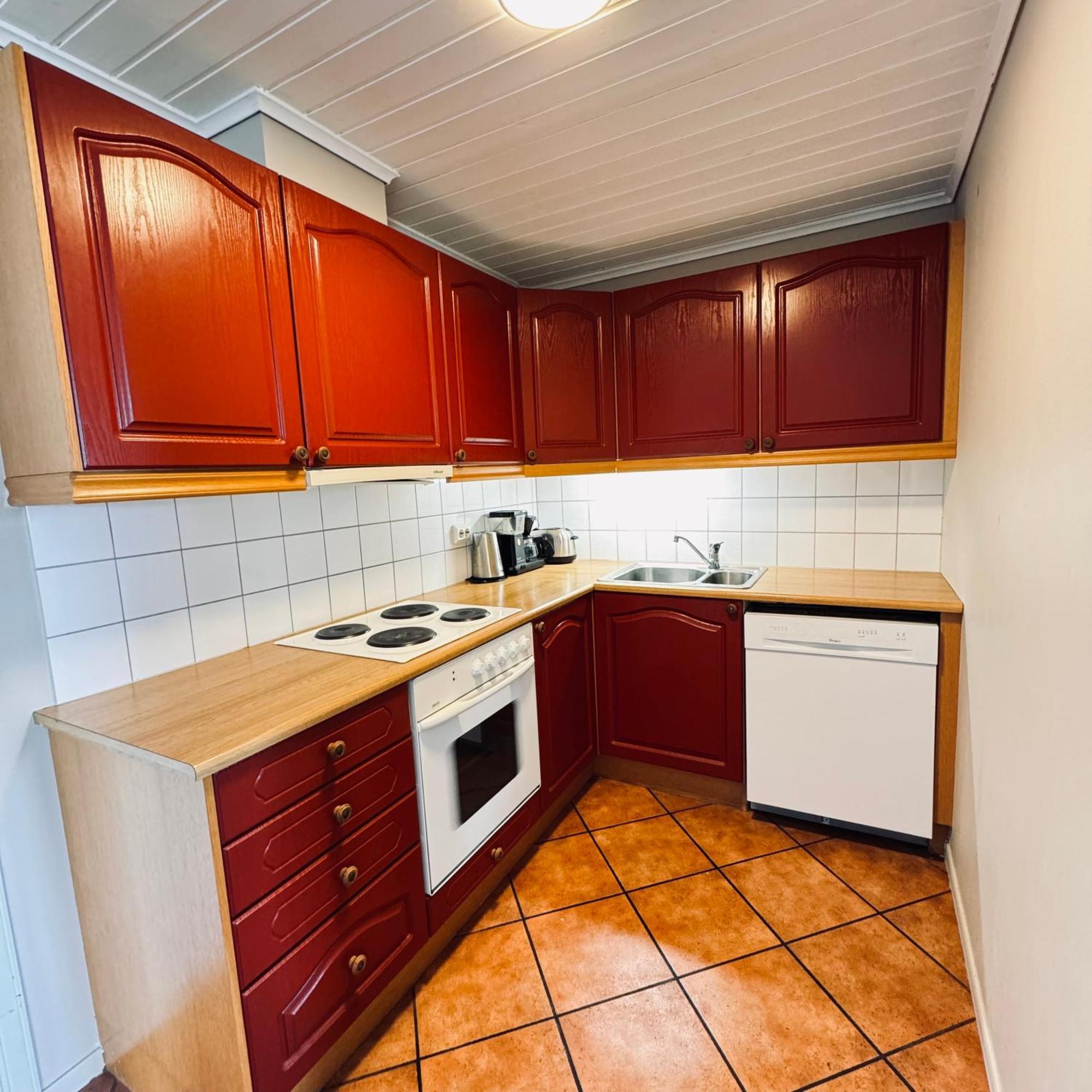 Sjoberg Hotell Og Ferie Leiligheter Osthusvik ภายนอก รูปภาพ