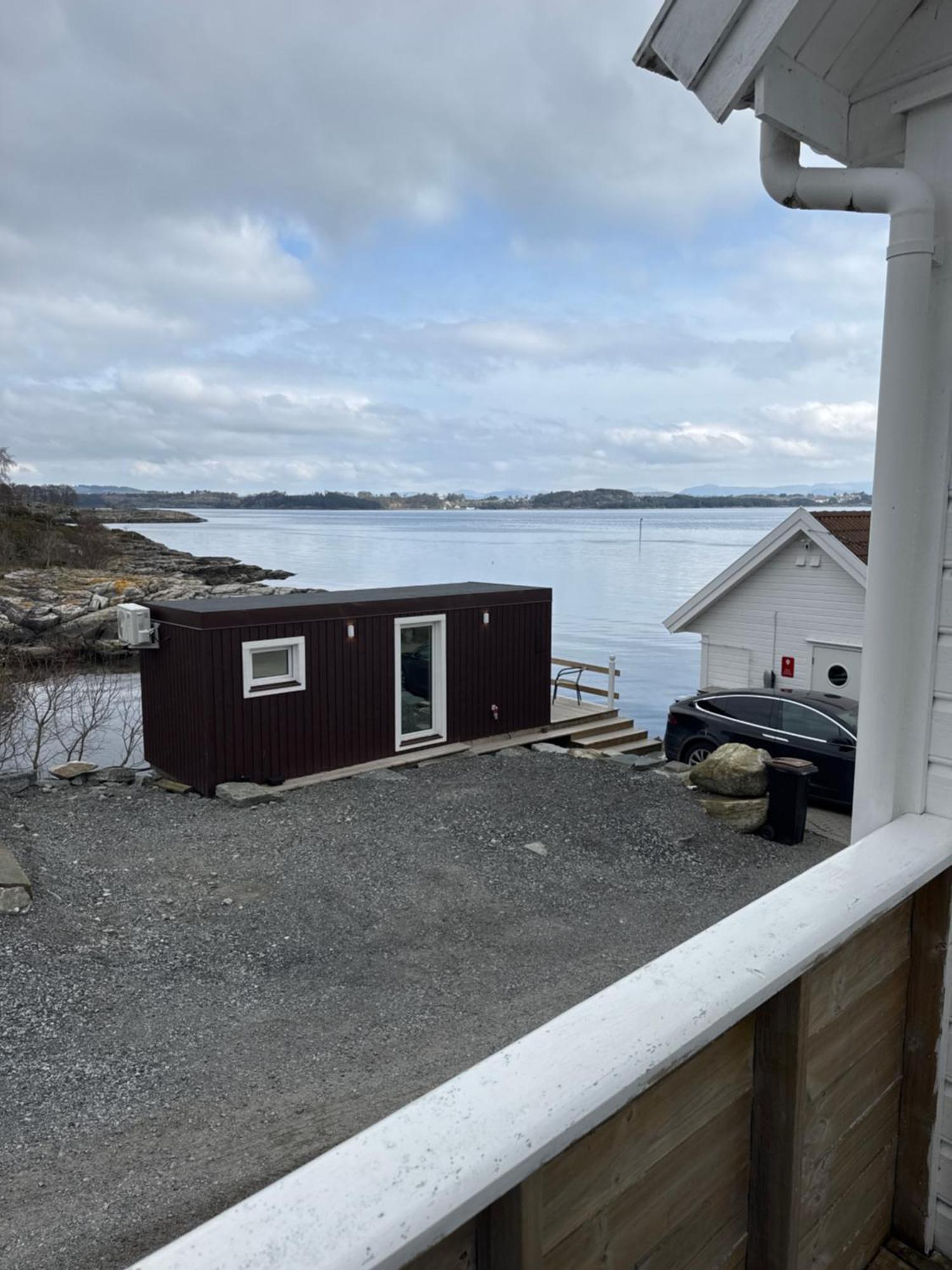 Sjoberg Hotell Og Ferie Leiligheter Osthusvik ภายนอก รูปภาพ